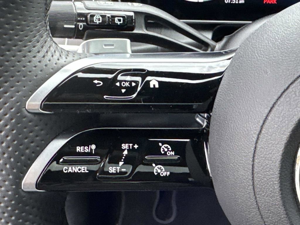 Certified 2025 Mercedes-Benz GLC 300 4MATIC image 26