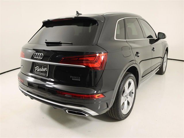 Certified 2025 Audi Q5 2.0T Premium Plus w/ Premium Plus Package image 5