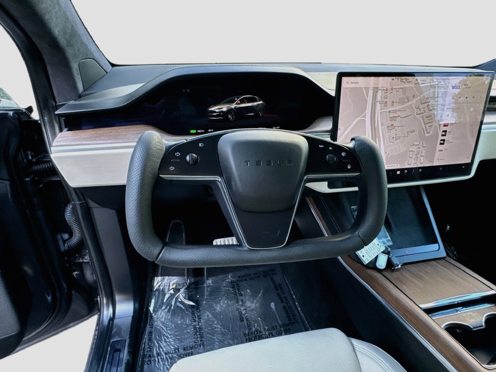 Used 2023 Tesla Model X AWD/4WD image 10