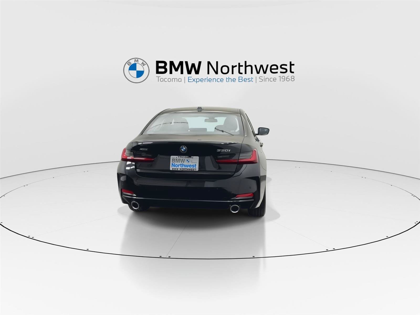 New 2026 BMW 330i xDrive Sedan w/ Convenience Package AWD/4WD image 2