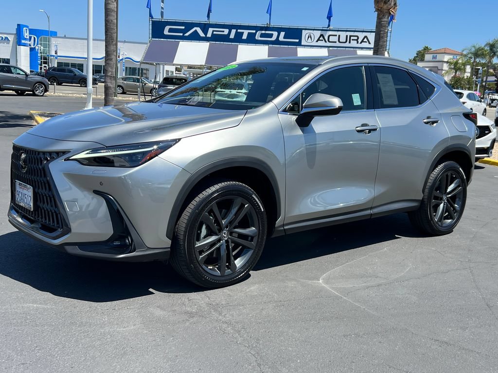 Used 2023 Lexus NX 450h+ AWD image 4