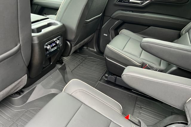 New 2026 GMC Yukon XL Elevation image 12