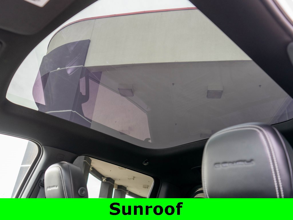 Used 2025 GMC Sierra EV Denali image 12