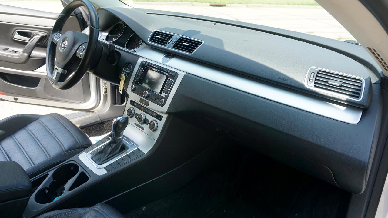 Used 2013 Volkswagen CC Sport Plus image 14
