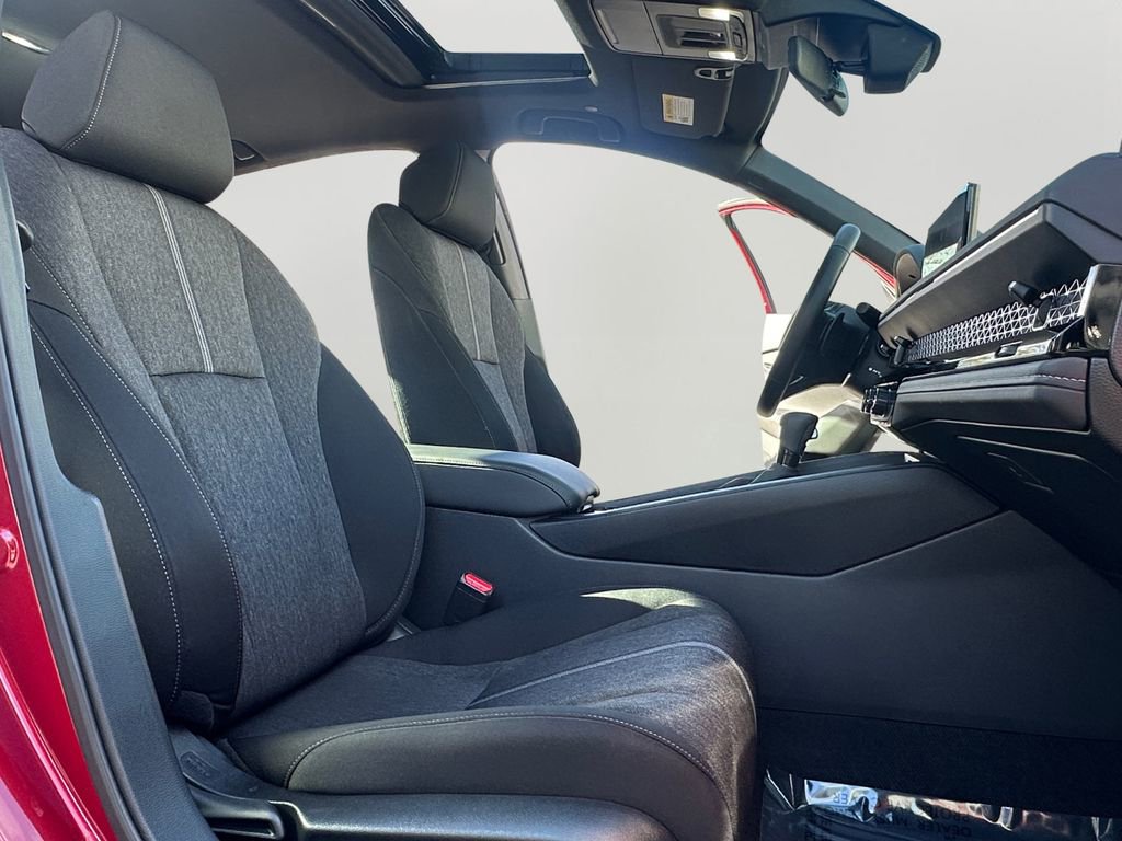 Used 2024 Honda Accord Sport image 25