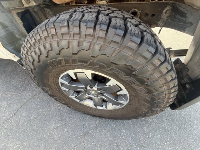 Used 2018 Nissan Frontier PRO-4X w/ Pro-4x Luxury Package AWD/4WD image 5