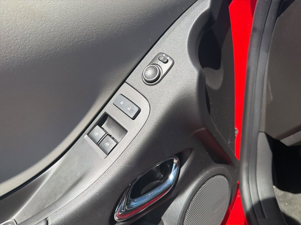 Used 2014 Chevrolet Camaro LS RWD image 8