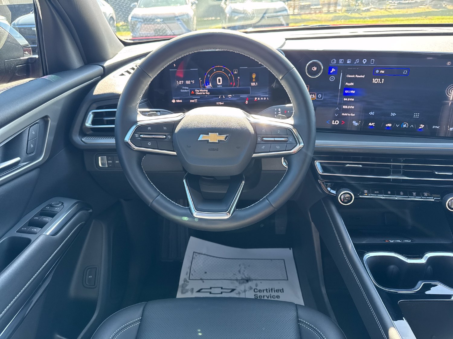 Used 2026 Chevrolet Traverse LT w/ Driver Confidence Package AWD/4WD image 13