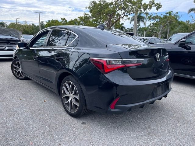 Used 2019 Acura ILX w/ Premium Package FWD image 3