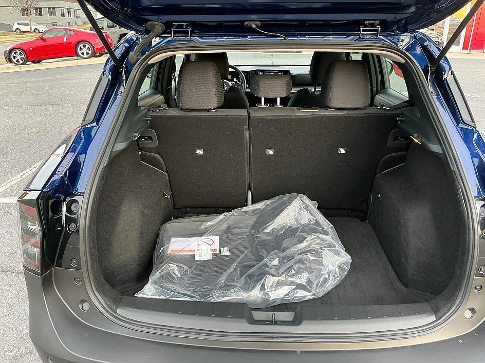 Certified 2025 Nissan Kicks S image 24