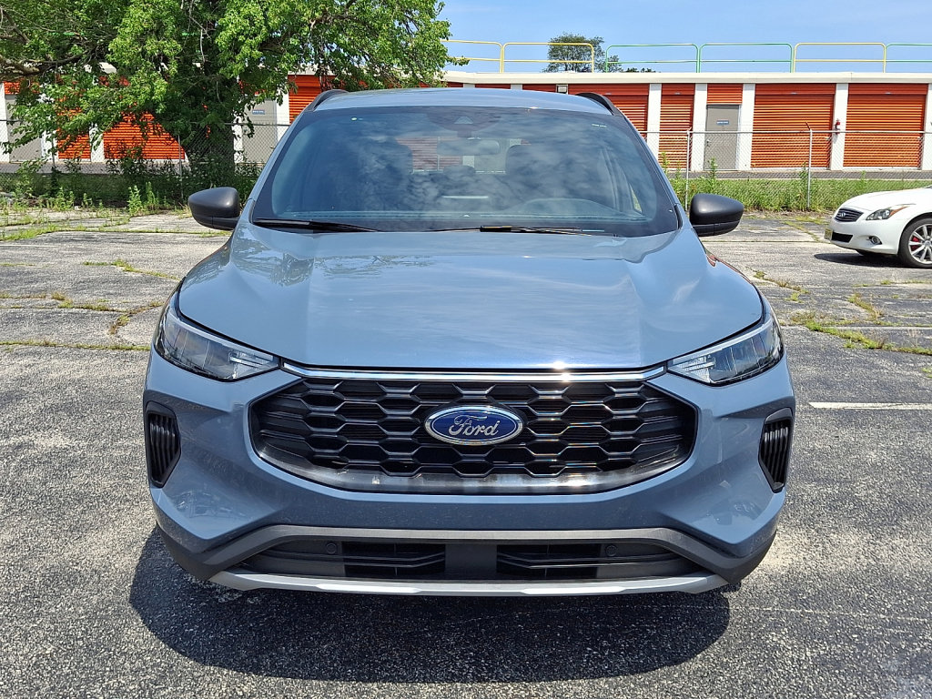 Used 2025 Ford Escape ST-Line FWD image 8