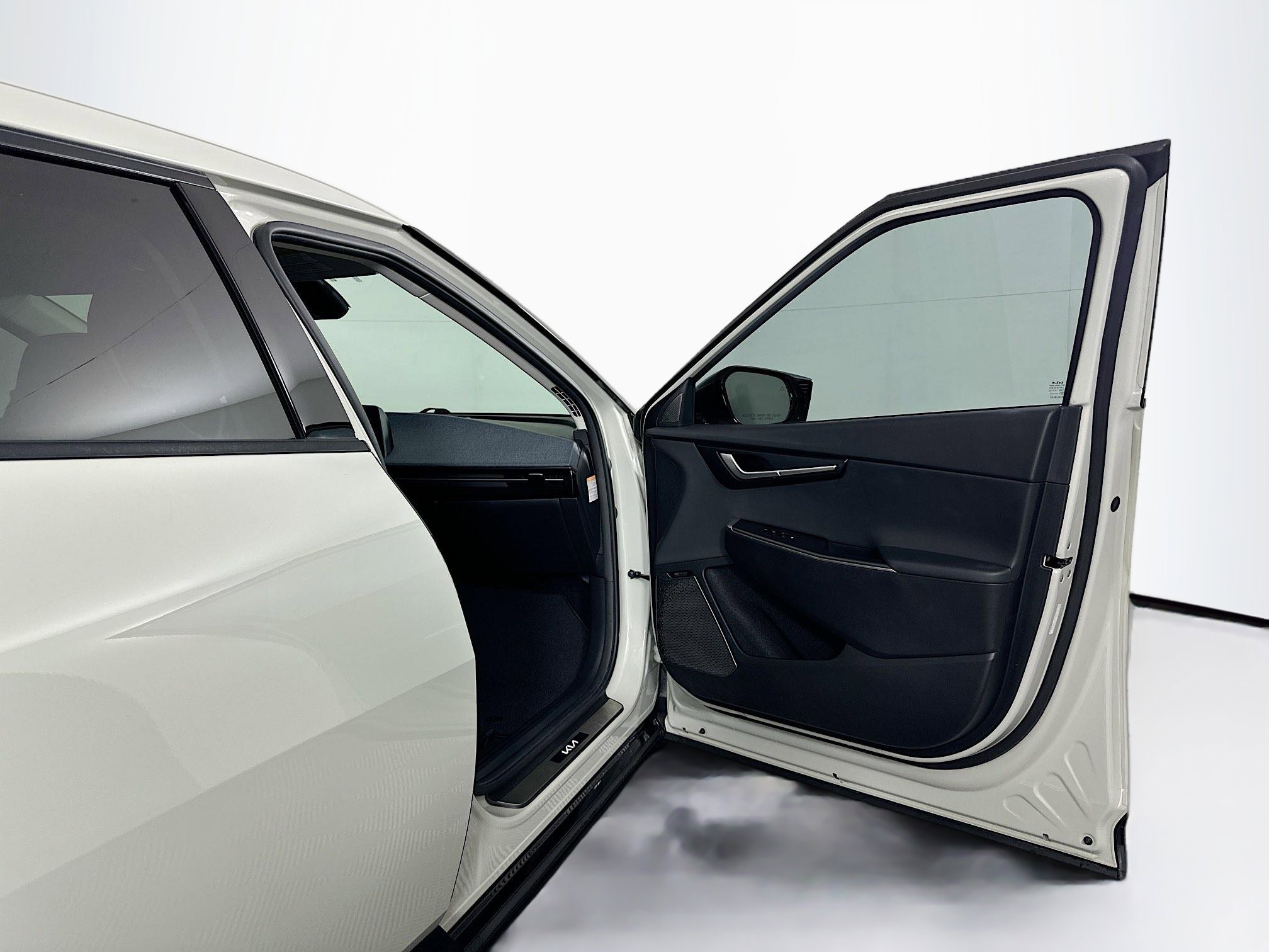 Used 2022 Kia EV6 Wind w/ Wind Technology Package image 32