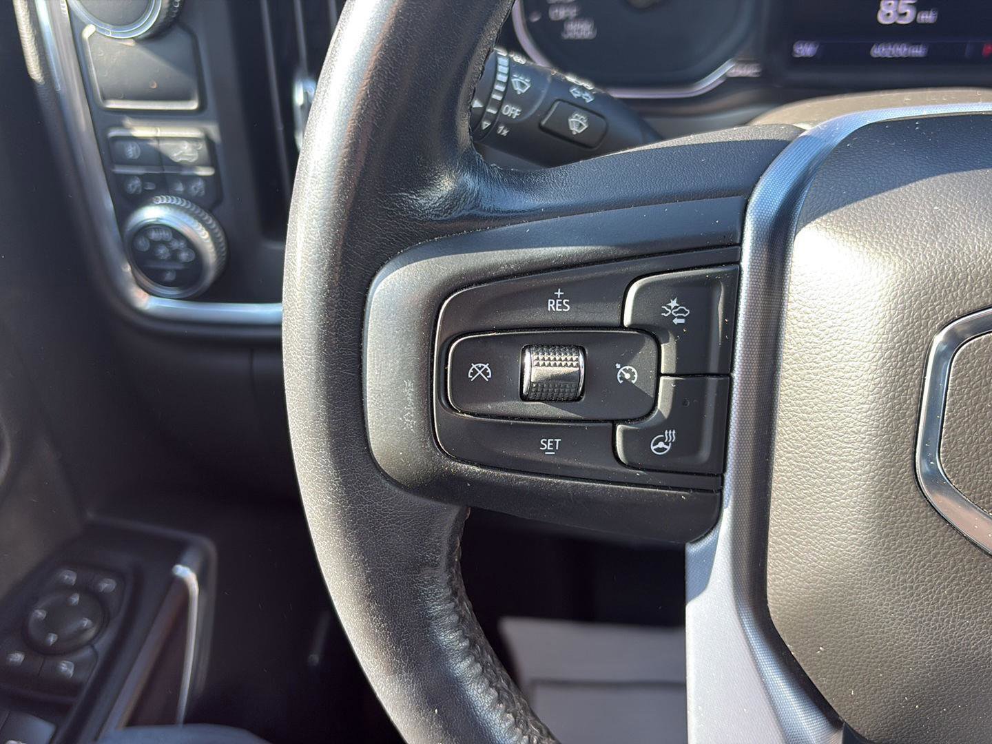 Used 2020 GMC Sierra 1500 SLT w/ SLT Premium Plus Package image 21