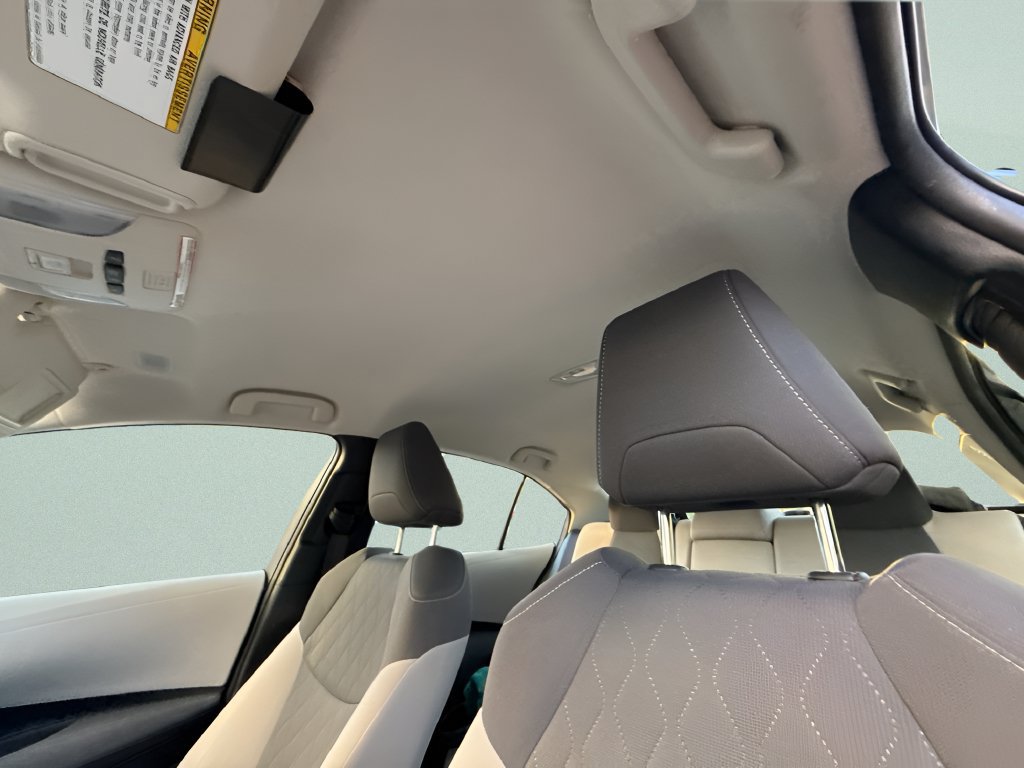 Used 2022 Toyota Corolla LE FWD image 10