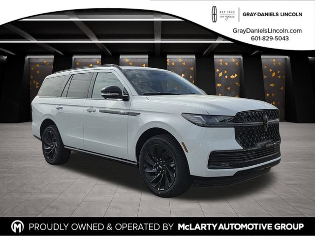 New 2026 Lincoln Navigator Reserve w/ Jet Appearance Package