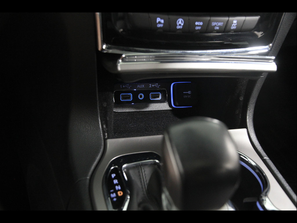 Used 2021 Jeep Grand Cherokee Limited AWD/4WD image 18