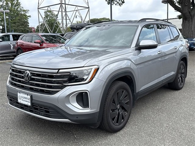 Used 2024 Volkswagen Atlas SE image 9