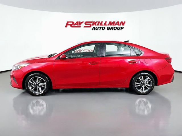 Used 2024 Kia Forte LXS FWD image 4