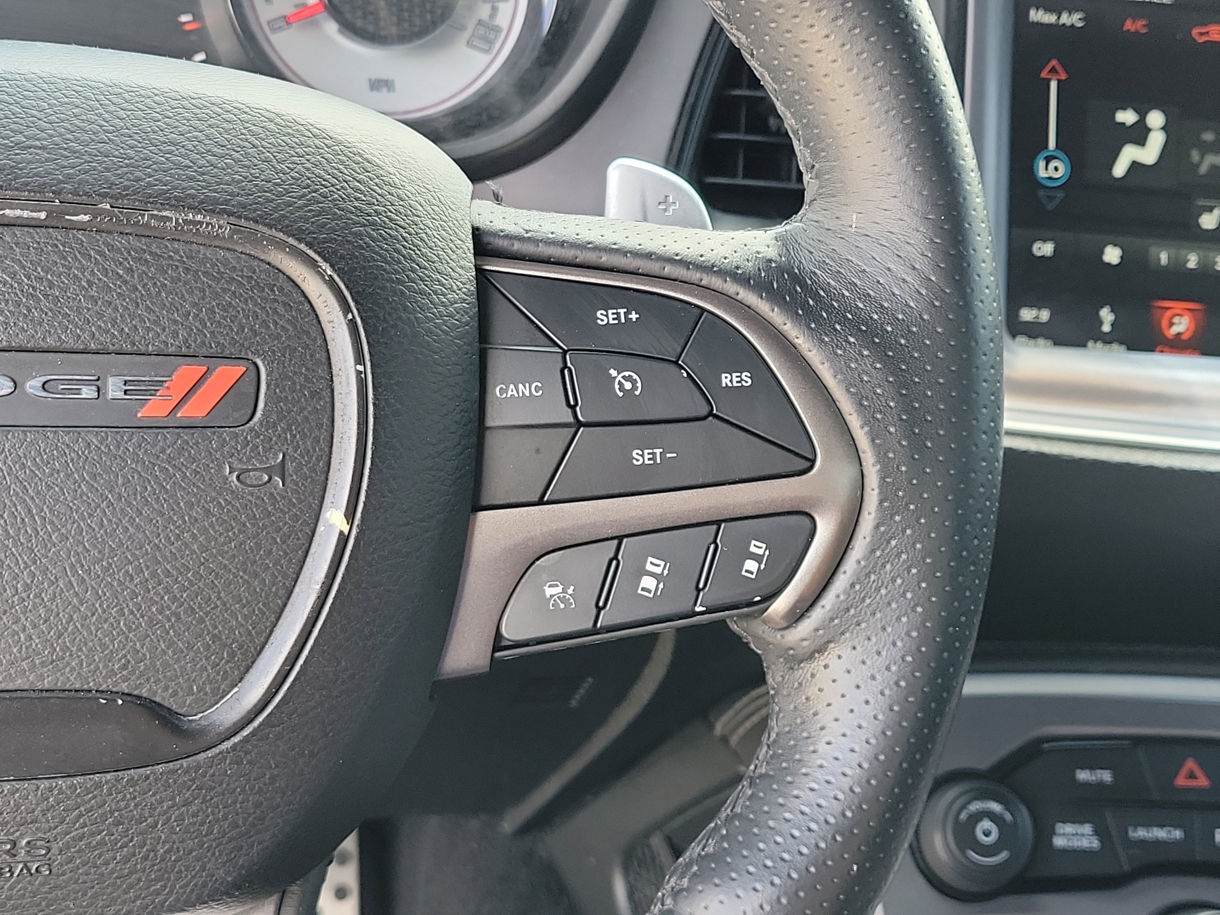 Used 2019 Dodge Challenger R/T Scat Pack w/ Shaker Package RWD image 17