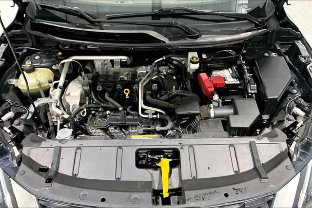 Used 2021 Nissan Rogue S AWD/4WD image 36