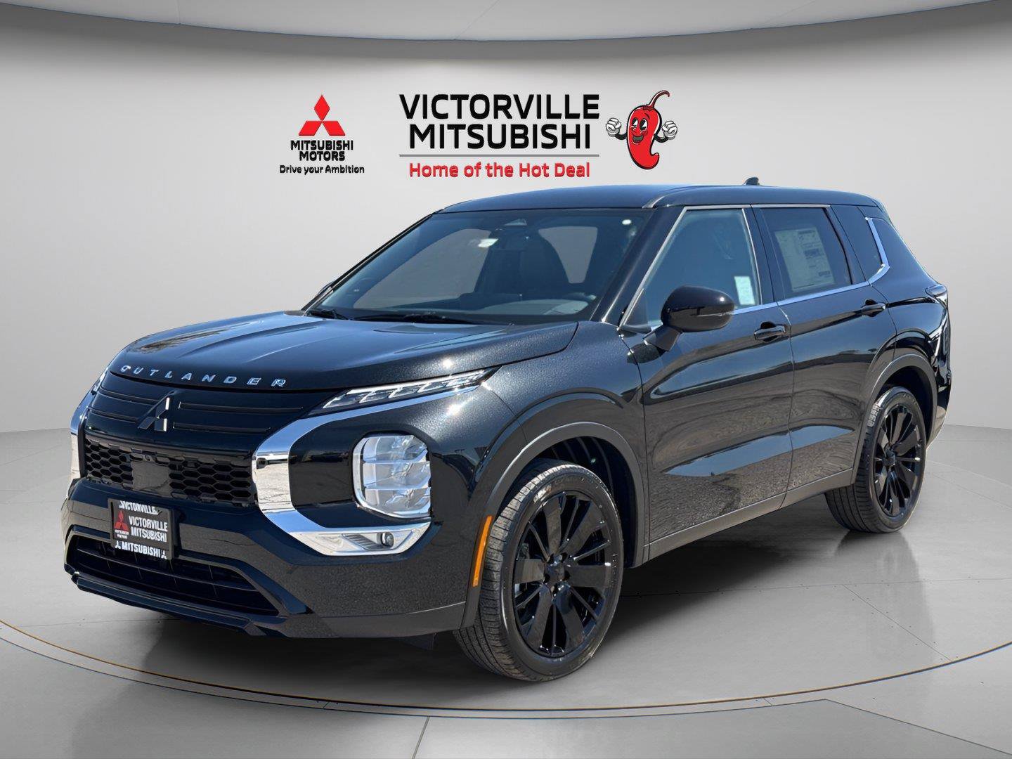 New 2026 Mitsubishi Outlander LE FWD image 1