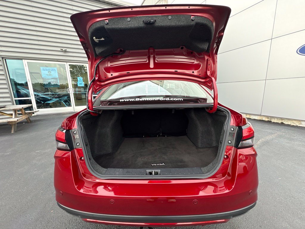 Used 2024 Nissan Versa SR w/ Trunk Package FWD image 8