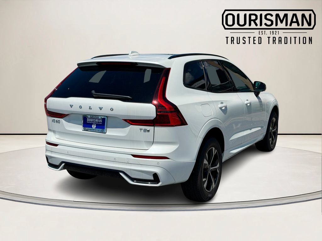 New 2026 Volvo XC60 T8 Core w/ Climate Package AWD/4WD image 3