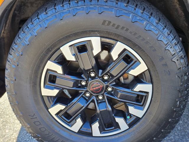 Certified 2024 Nissan Frontier Pro-X w/ Technology Package image 10
