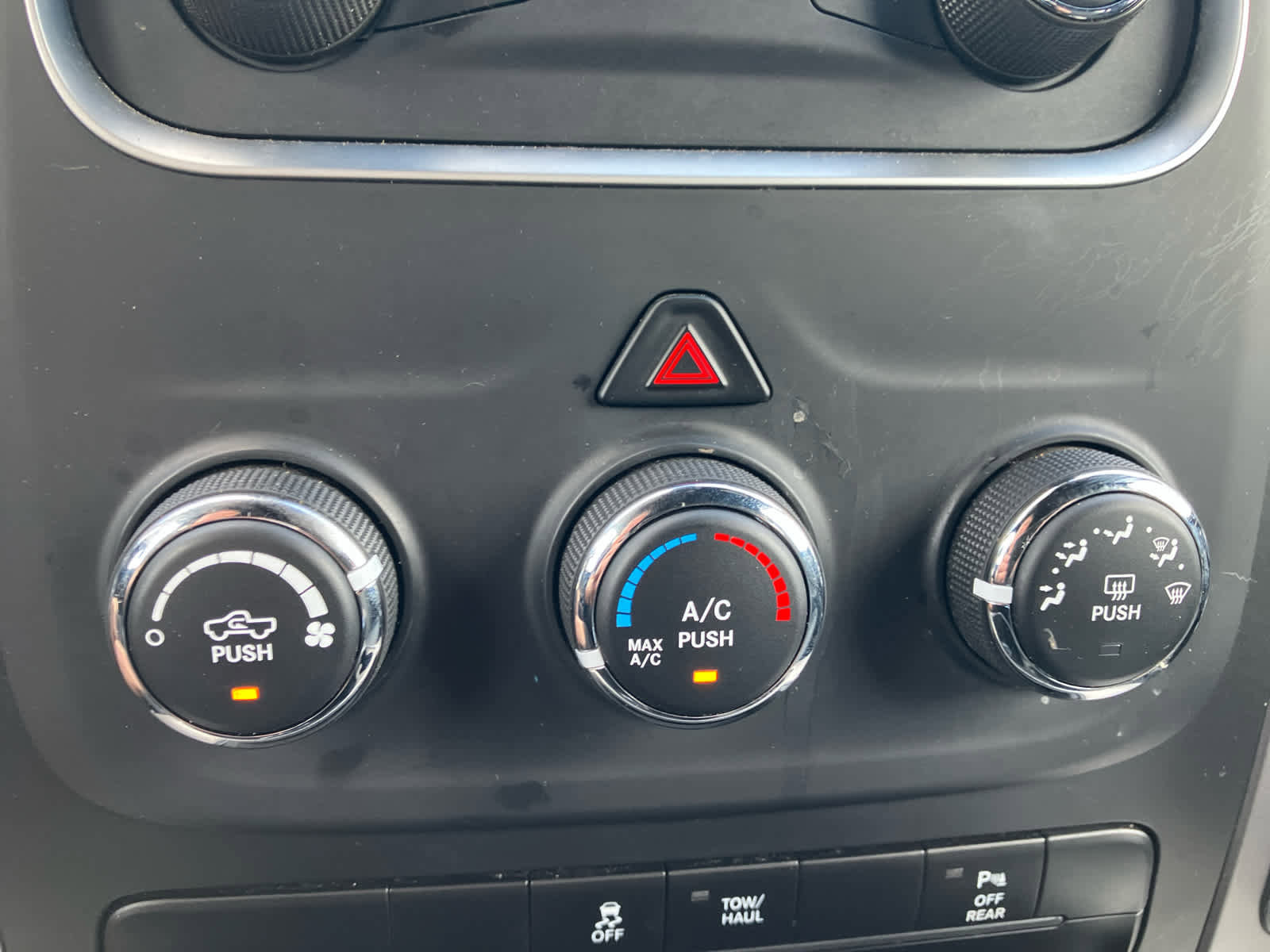 Used 2023 RAM 1500 Classic Warlock image 23