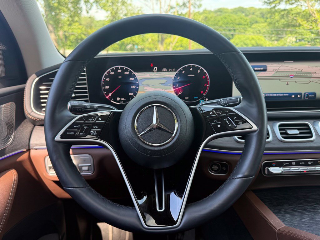 Used 2026 Mercedes-Benz GLS 450 4MATIC image 24