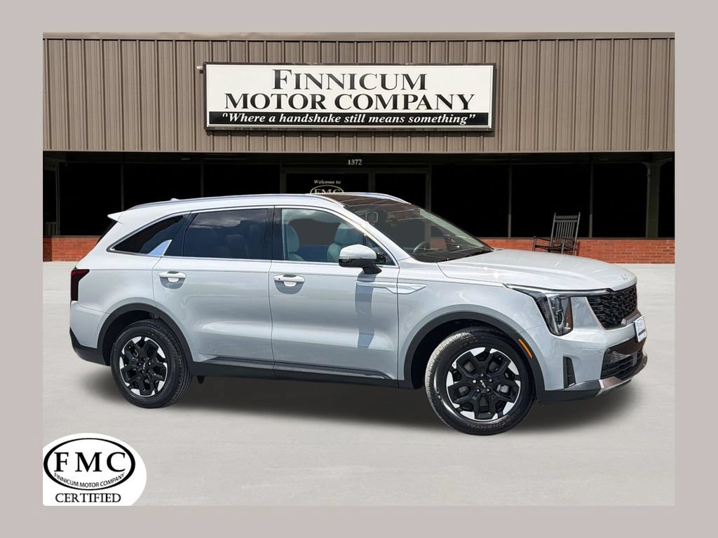 Used 2026 Kia Sorento S w/ S Panoramic Sunroof Package