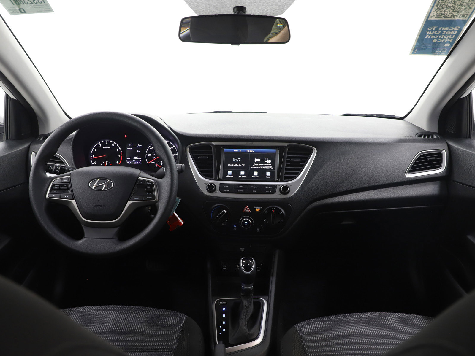 Used 2022 Hyundai Accent SEL image 13