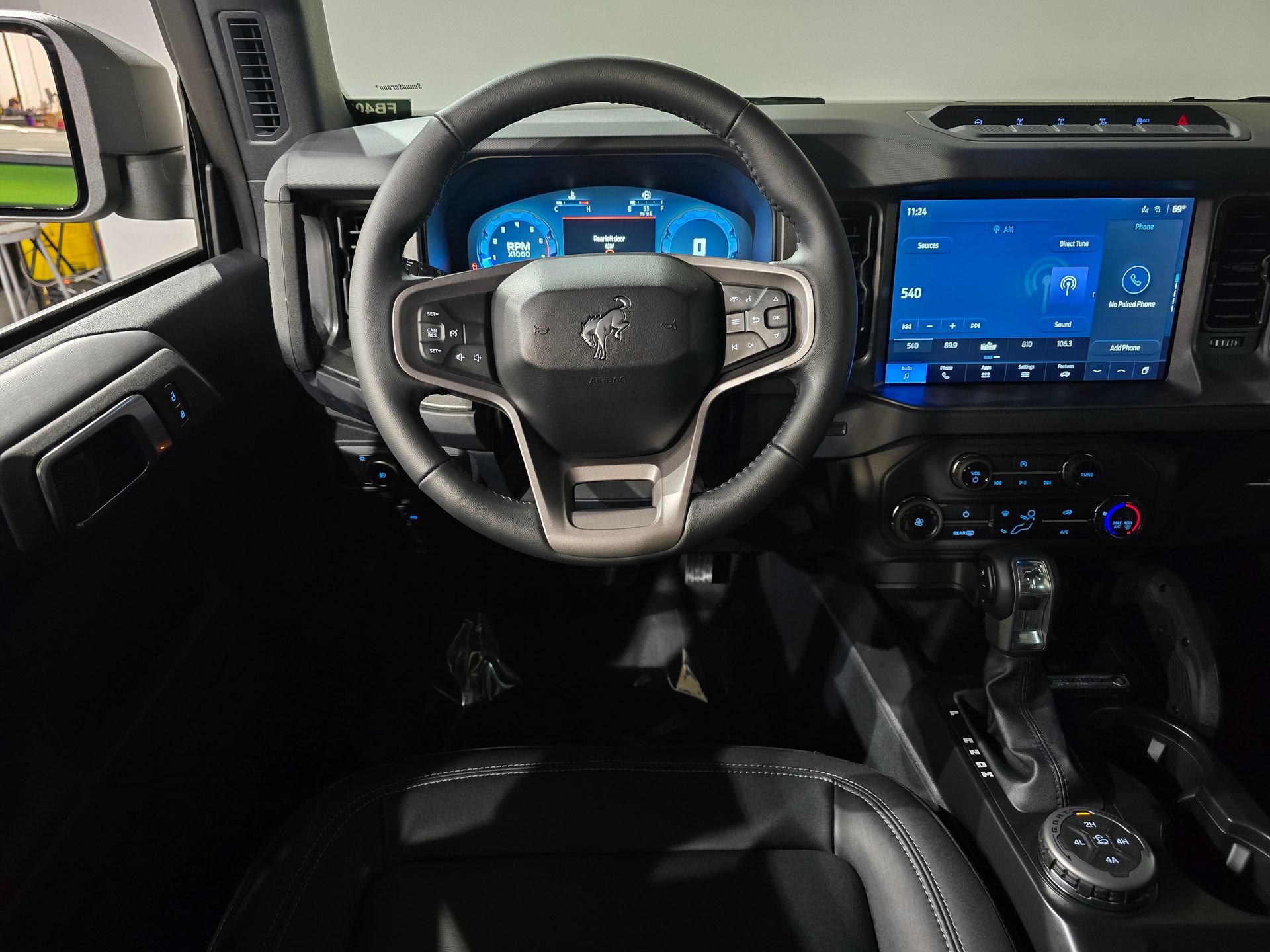 New 2025 Ford Bronco Badlands w/ Sasquatch Package AWD/4WD image 26