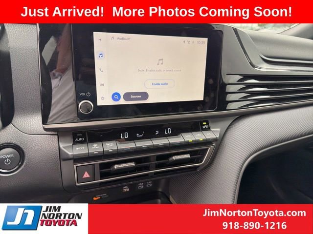 Used 2026 Toyota Camry SE w/ Convenience Package FWD image 14