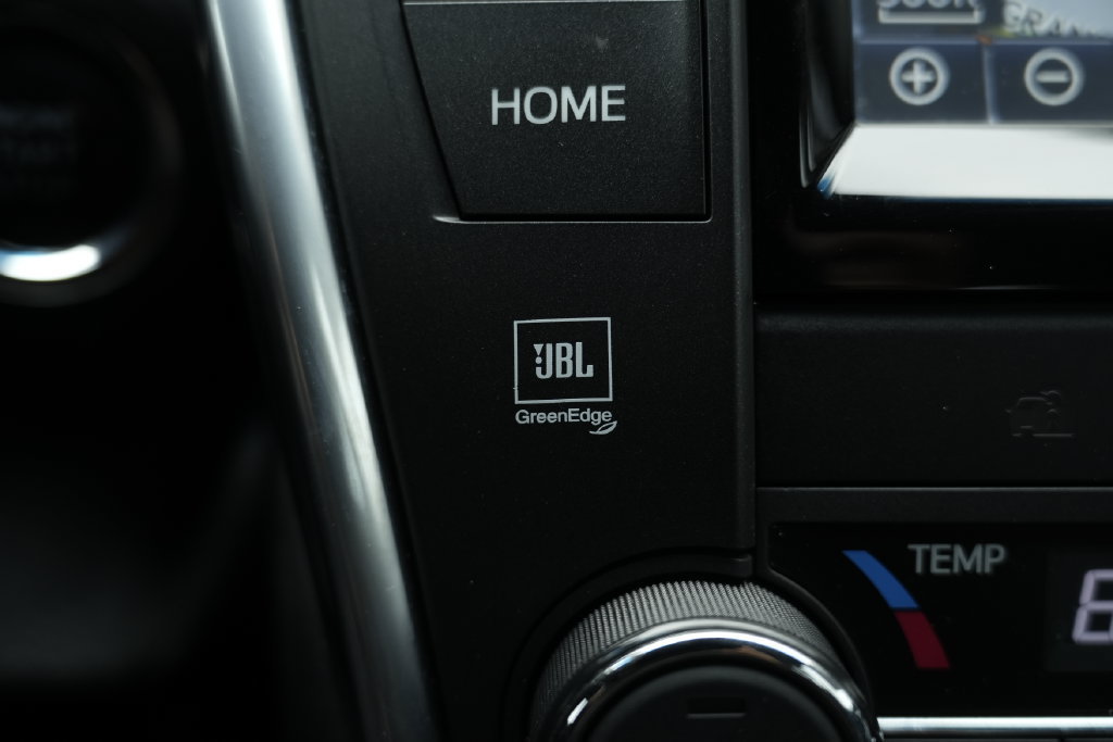 Used 2015 Toyota Camry XSE FWD image 59