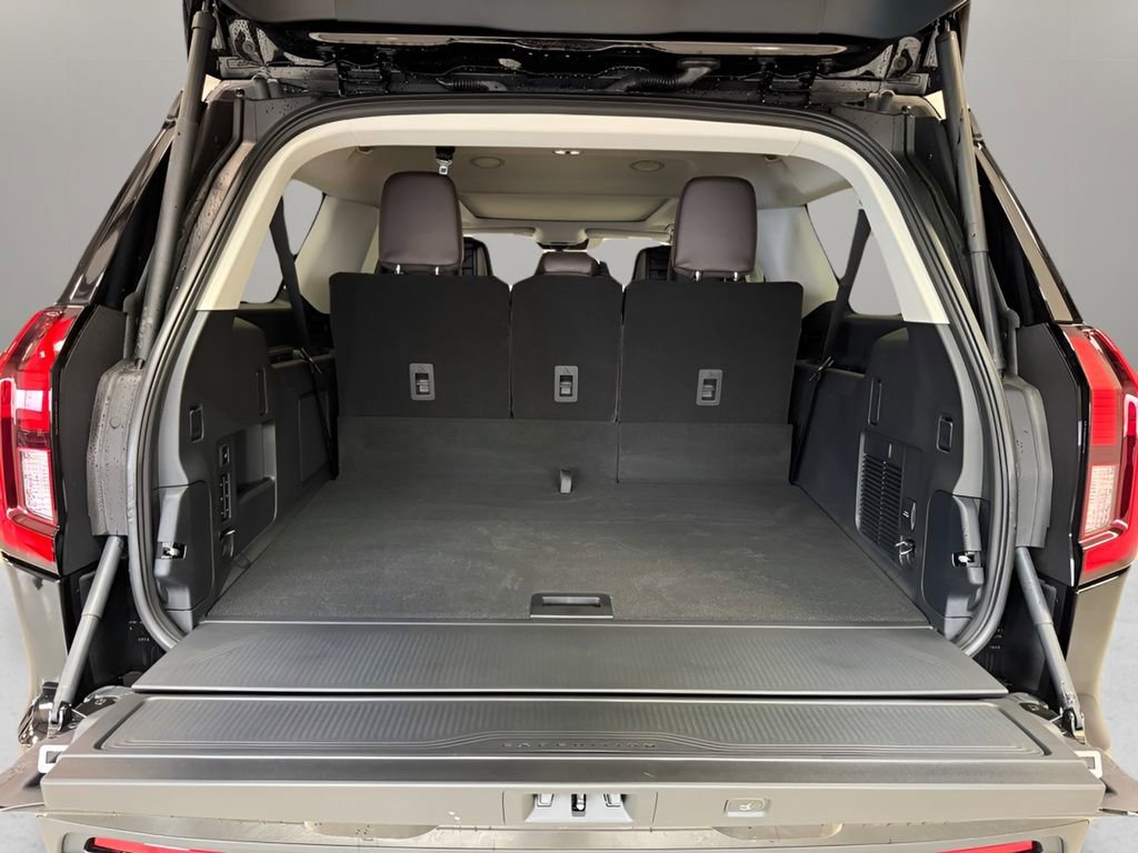 New 2026 Ford Expedition Max Platinum w/ Platinum Ultimate Package image 13