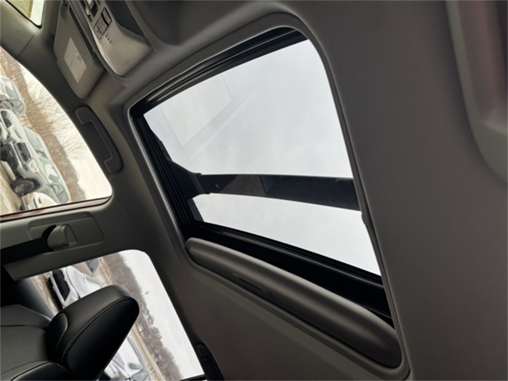 Certified 2022 Toyota RAV4 Limited image 7