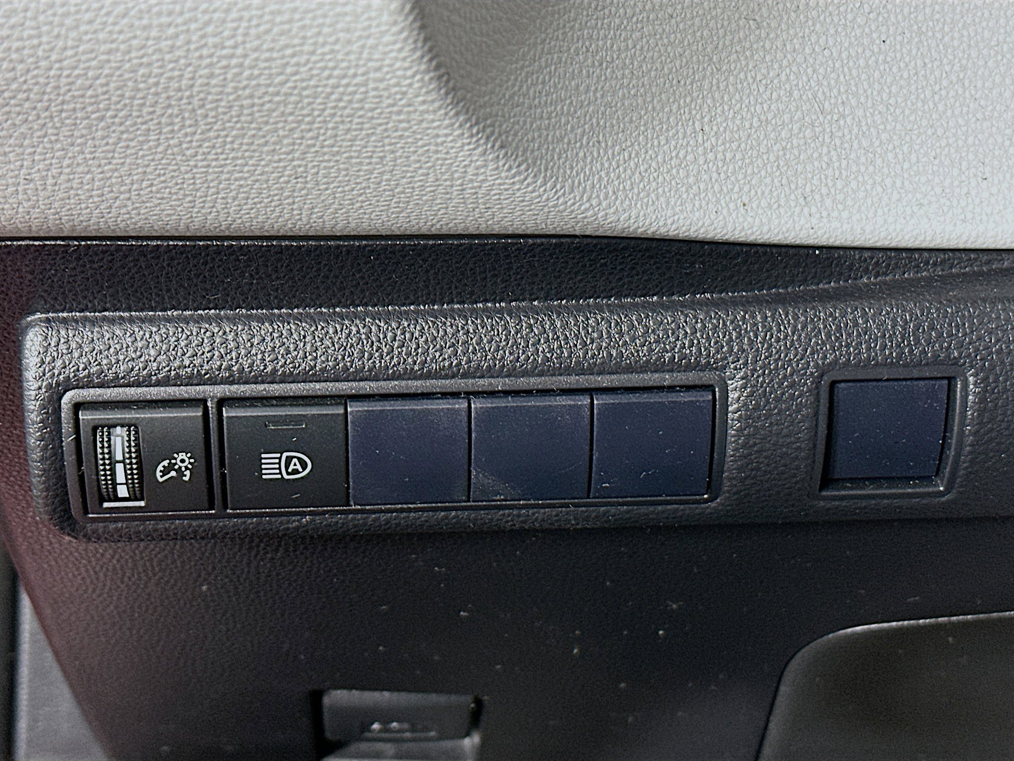 Used 2021 Toyota Corolla SE image 16