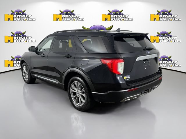 Used 2022 Ford Explorer XLT AWD/4WD image 7