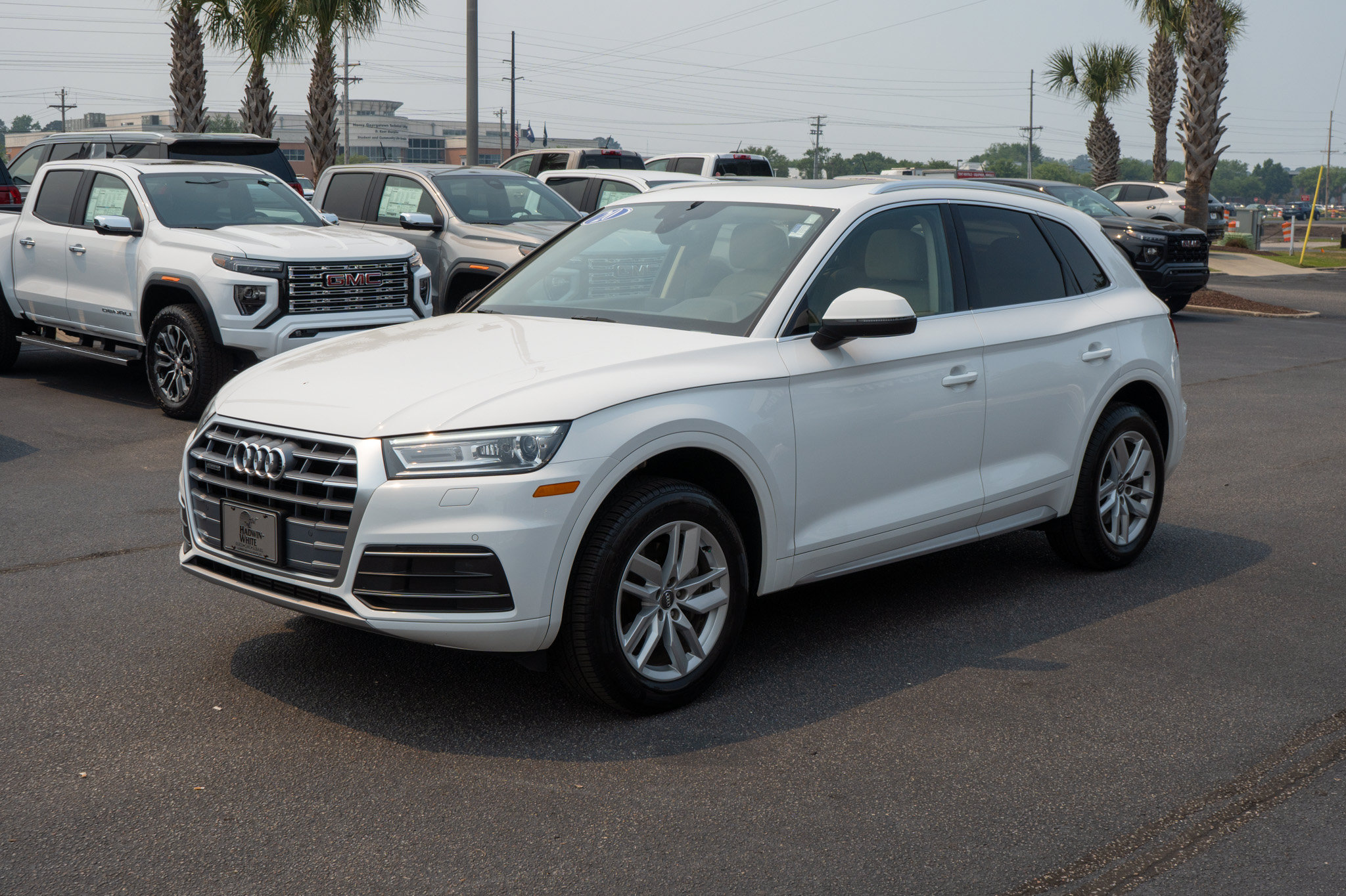 Used 2020 Audi Q5 2.0T Premium AWD/4WD image 7