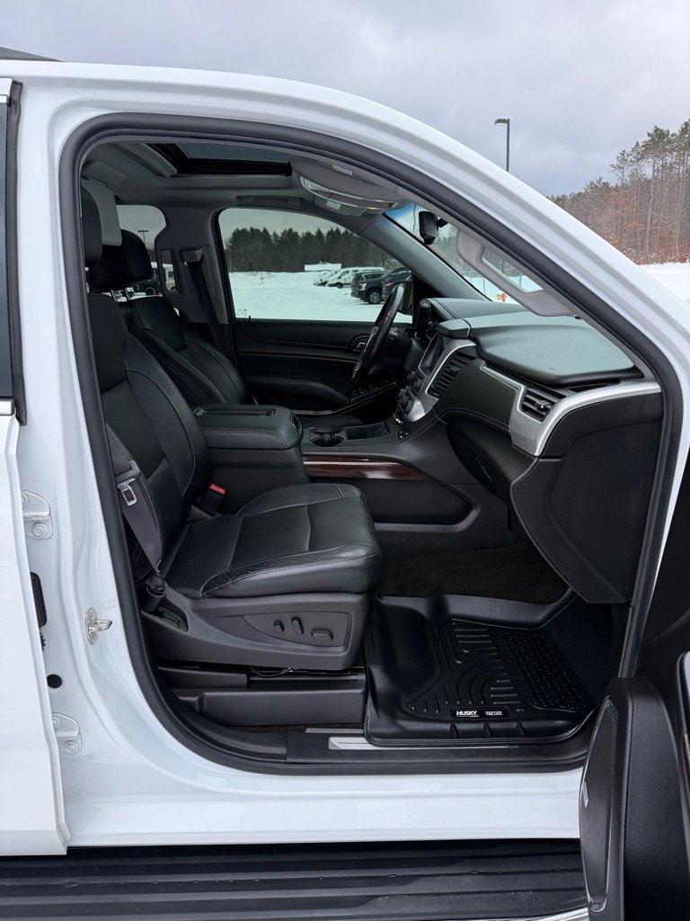 Used 2017 GMC Yukon SLT w/ Open Road Package image 18