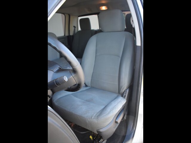 Used 2015 RAM 2500 SLT image 16