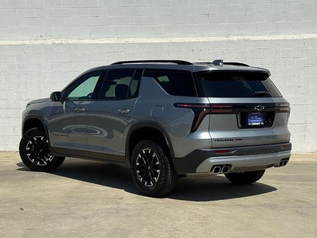 Used 2025 Chevrolet Traverse Z71 AWD/4WD image 4