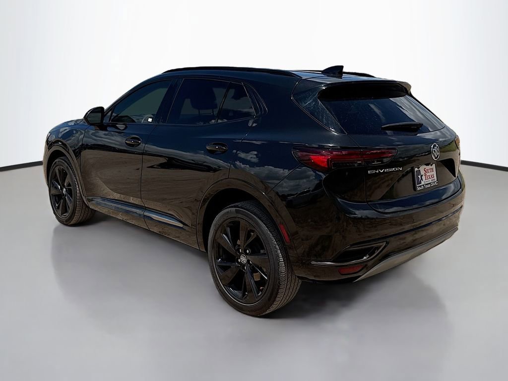 Used 2023 Buick Envision Essence w/ Sport Touring Package FWD image 5