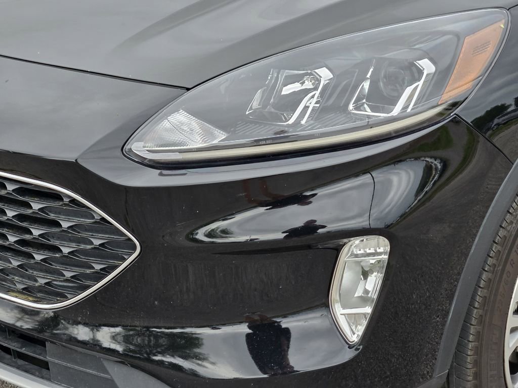 Used 2022 Ford Escape SEL image 5