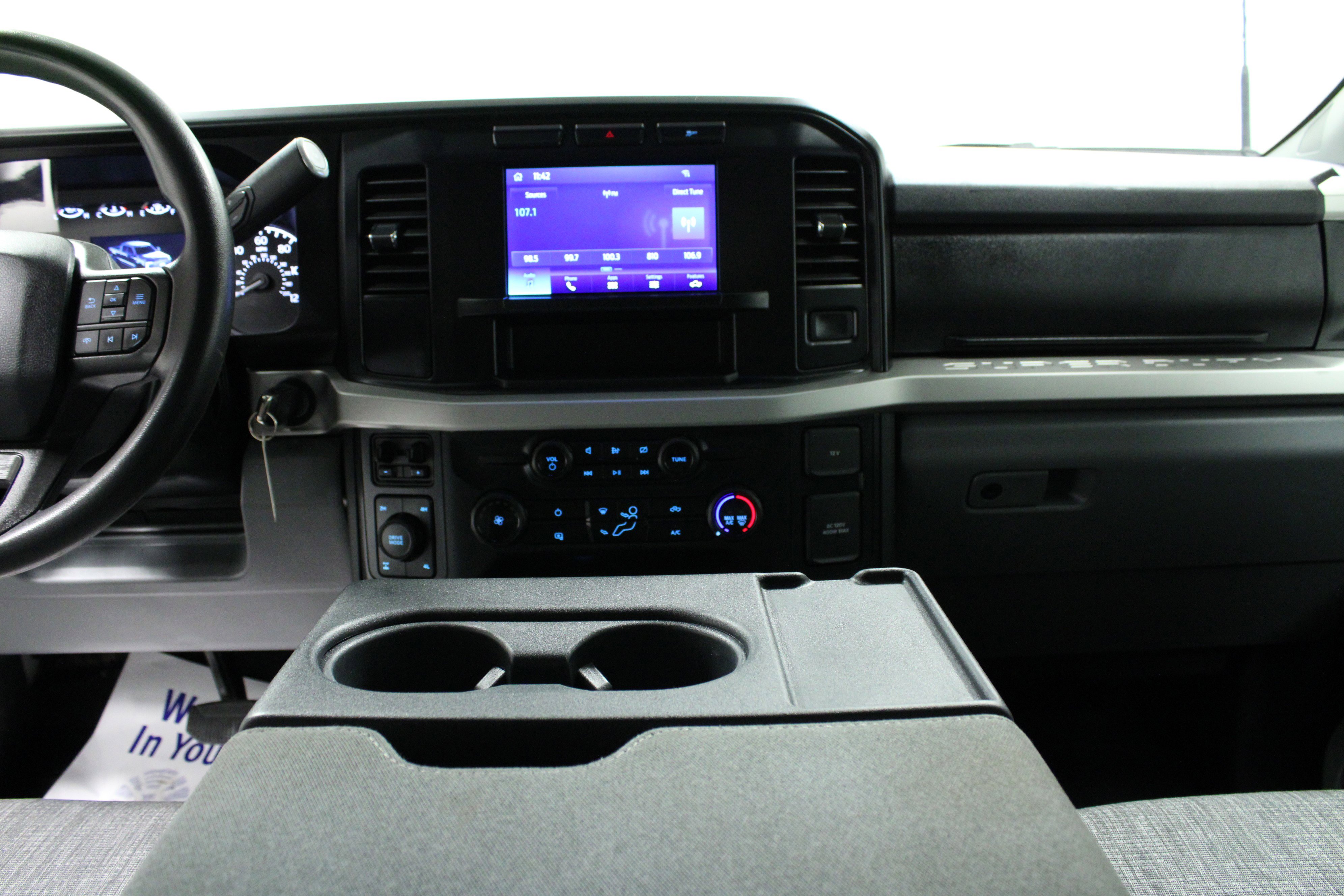 Used 2023 Ford F350 XLT image 18