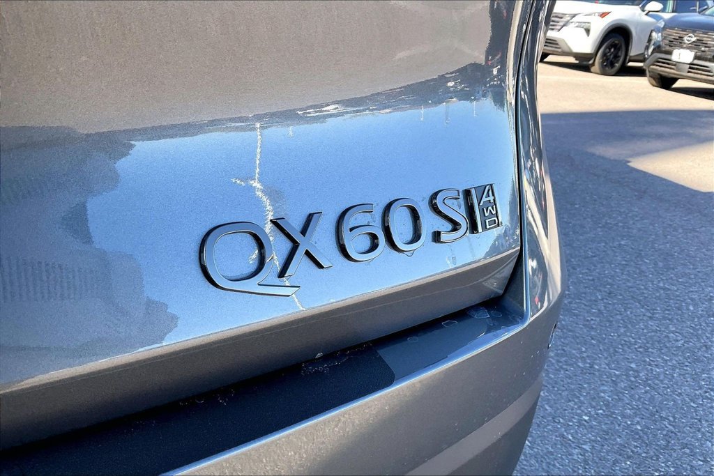New 2026 INFINITI QX60 Sport w/ Dark Cargo Package AWD/4WD image 9