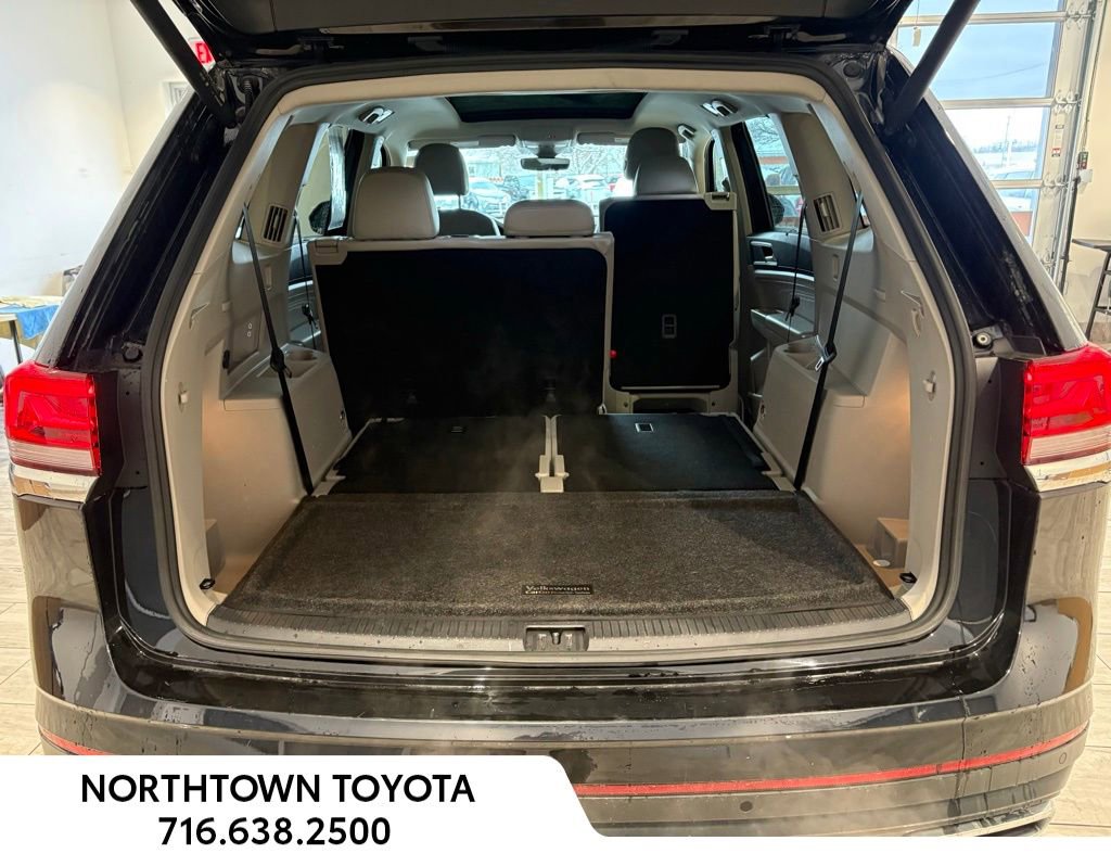 Used 2023 Volkswagen Atlas SEL image 9