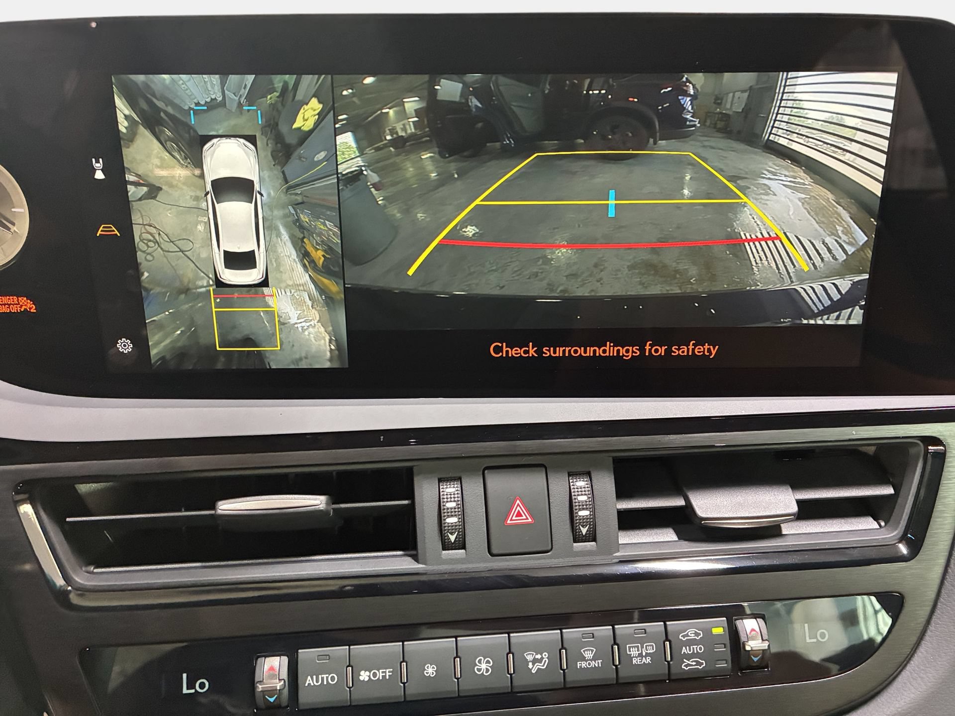 Used 2025 Lexus ES 350 Ultra Luxury w/ Accessory Package (Z1) FWD image 23