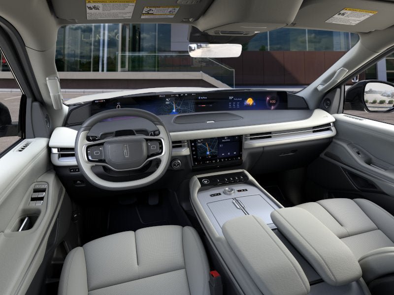 New 2026 Lincoln Navigator Premiere AWD/4WD image 9